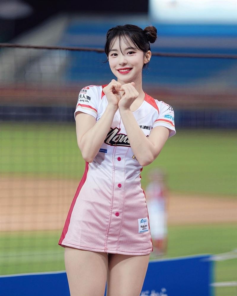  李多慧 